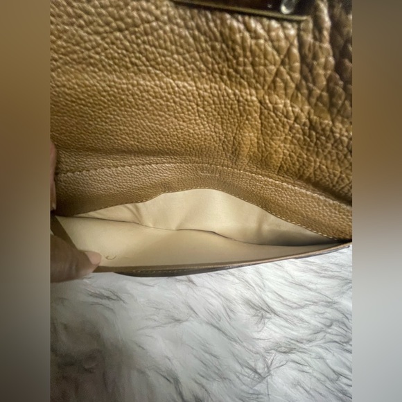 AUTHENTIC CHLOE ELSIE LONG ZIP TURN LOCK WALLET - Picture 8 of 16